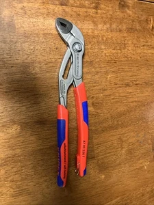 Knipex 87 02 250 T BKA KNIPEX COBRA WATER PUMP PLIERS - TETHERED ATTACHMENT - Picture 1 of 8