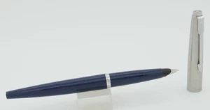 Parker 45 Black w/Stainless Cap & Chrome Trim Fountain Pen - Fine Nib - 1994 - Picture 1 of 6