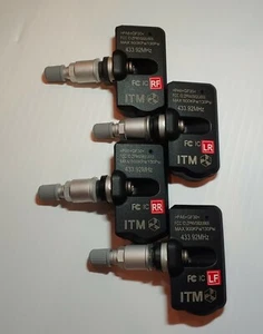 4 x ITM Tire Pressure Sensors 433MHz Universal Fit For All Vehicle NEW - Picture 1 of 7