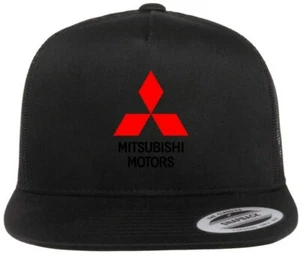 Mitsubishi Auto Logo Emblem bedruckt schwarze Mütze flach Bill Yupoong LKW Kappe - Bild 1 von 15