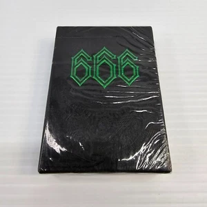 666 Cartas de Juego Esmeralda Nuevas y Precintadas Edición Limitada Riffle Shuffle - Imagen 1 de 4