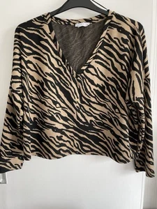 Papaya Woman Animal Print Crop Jumper Size 18 - Picture 1 of 6