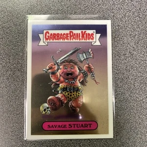 2013 Garbage Pail Kids Chrome 1 Savage Stuart 33b Base Card - Picture 1 of 3