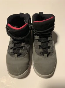 RARE Girl’s Air Jordan Retro GS Pure Platinum Vivid Pink 487211-008 Size 13.5 C - Picture 1 of 8