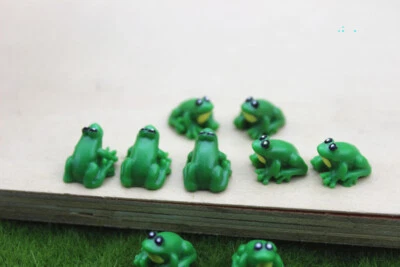 7PCS Mini Frog Dollhouse Miniature Little Jumping Frog Garden Accessories 1/12 - Image 1 of 4