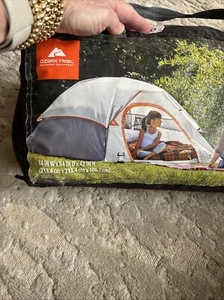 OZARK TRAIL - 3 Person Dome Clip and Camping Tent- In Carry Bag - Picture 1 of 3