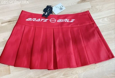 Falda corta plisada Bratz Forever 21 roja para mujer - talla mediana Foto 1 de 4