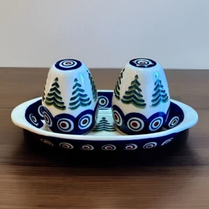 Boleslawiec Polish Pottery Peacock Pine Salt & Pepper Shaker Set With Tray - Picture 1 of 14