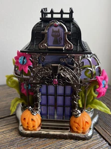 Bath & Body Works Wallflower Plug-In NEW 2021 Halloween Haunted House Projector - Picture 1 of 4