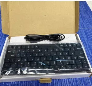 New Mini Keyboard SolidTek ASK-4700U USB Keyboard - Picture 1 of 3