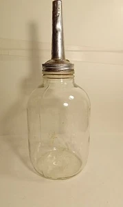 Vintage Motor Oil Bottle with Spout 1 Gallon No. 10 PAIL 61032 on Bottom - Picture 1 of 12