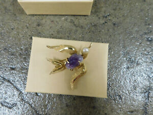 Vtg BSK signed gold tone Purple Polished stone white pearl faux Bird pin brooch 