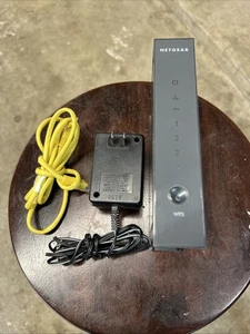 Router bezprzewodowy Netgear N 300 WNR2000 v3 - Zdjęcie 1 z 6