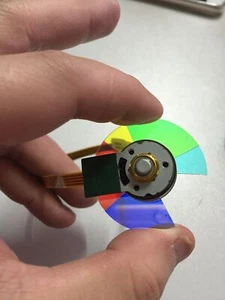 Roue couleur originale neuve pour projecteur Optoma VDHDNL GT1080 DARBEE VDGTGZBZ DLP - Photo 1/2