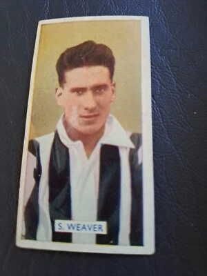 (B147) CARRERAS, FAMOUS FOOTBALLERS, S. WEAVER  NEWCASTLE UNITED  1935  # 9 - Image 1 of 2
