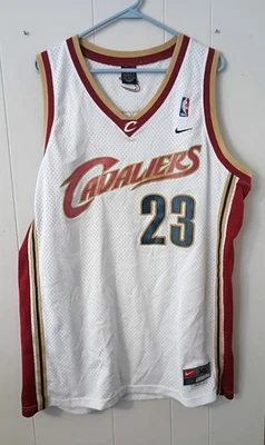 Vintage Nike NBA Cleveland Cavaliers Jersey Mens XL #23 LeBron James Stitch - Image 1 of 4