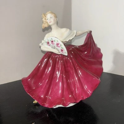 Large ROYAL DOULTON Pretty Ladies ELAINE Figurine HN3741 Bone China HTF Maroon - Image 1 of 4