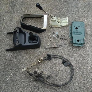 97-01 HONDA CR-V MANUAL SHIFTER LINKAGE CABLE MOUNT BOX ASSEMBLY OEM HONDA CRV - Picture 1 of 13