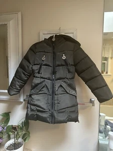 DKNY Girls Winter Jacket Size 5/6 Olive Green Winter Coat With Hood - Picture 1 of 10