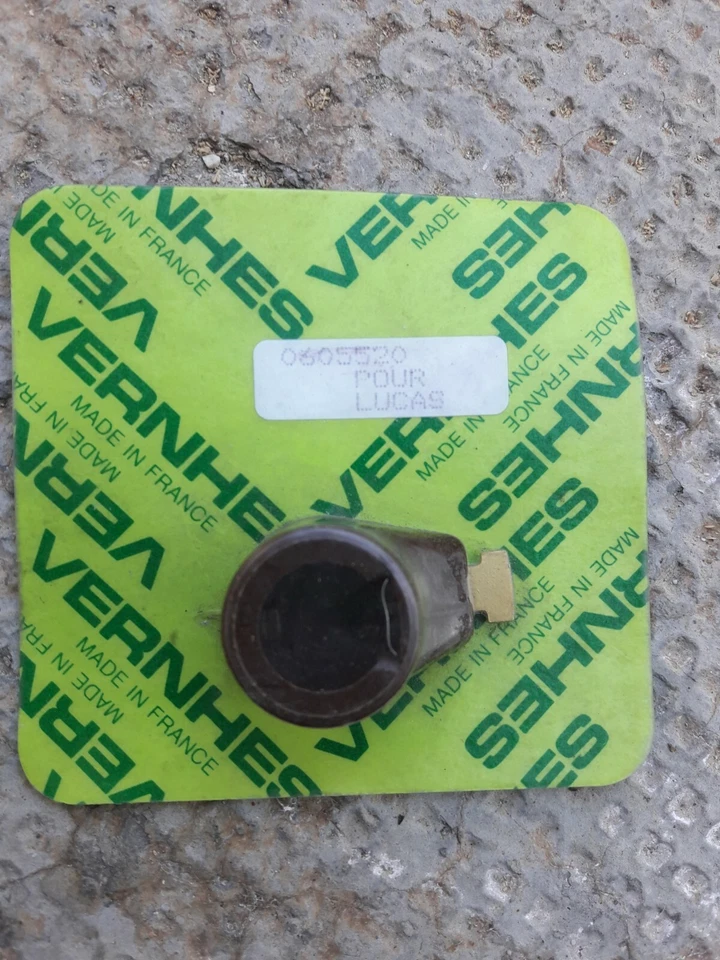 DOIGT ROTOR neuf AUSTIN MINI MAXI MG MIDGET TRIUMPH 1500 SPITFIRE DOLOMITE  - Photo 1/1