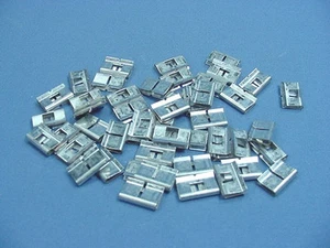 50 clips de pontage Leviton 2 positions pour blocs de câblage téléphone Split M 40067-CLP - Photo 1/4