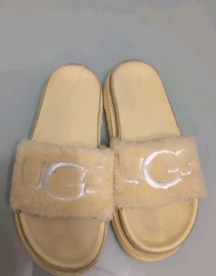 Ugg Women Laton Fur Slides  Size 7.5 Neon Yellow  - Image 1 of 4