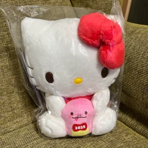 Sanrio Hello Kitty Snake Plush Doll Japanese Zodiac 2025 JAPAN NEW - Picture 1 of 3