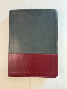 Jeremiah Study Bible NKJV New King James Version Charcoal/Burgundy LeatherLuxe - Foto 1 di 6