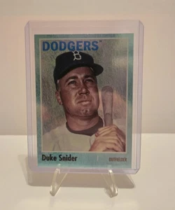 2024 Topps Archives - 1970 Topps Duke Snider #114 Aqua Sparkle Foilboard /75 - Foto 1 di 2
