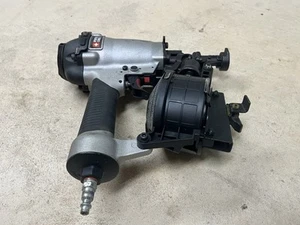 Porter Cable Model RN175B 0.120" Diameter 15 Degree Coil Roofing Nailer - Picture 1 of 9