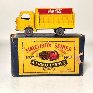 Matchbox Moko Lesney No 37 Karrier Bantam Coca-Cola Van gelb Vintage mit Box - Bild 1 von 10