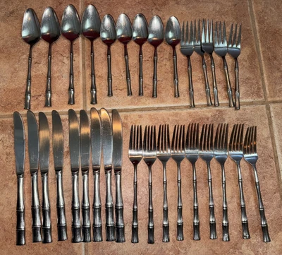 Juego de 32 piezas Supreme Cutlery CANE bambú acero inoxidable servicio Japón para 4+ extras Foto 1 de 4
