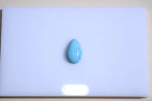 edelsteine24 Echter Türkis Edelstein Arizona Naturfarbe 14mm Tropfen! A-320 - Bild 1 von 6