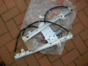 CITROEN XSARA PICASSO ELECTRIC WINDOW REGULATOR & MOTOR FRONT LEFT 9221G1 - Picture 1 of 1
