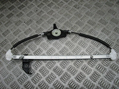 Mazda 3 SE 2015 navegación D 2,2 diésel conductor ventana trasera mecanismo regulador PBT-G30 Foto 1 de 4