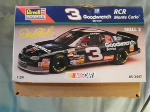 Revell Goodwrench Monte Carlo RCR Dale Earnhardt 1:24, 85-2447, - Bild 1 von 8