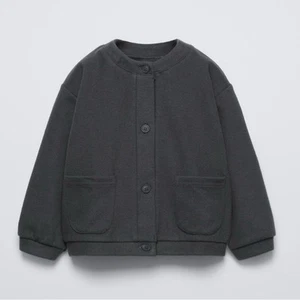 Zara Kids Girls NWOT Gray Soft Touch Cardigan / Gray Jacket - Size 5 Years - Picture 1 of 4