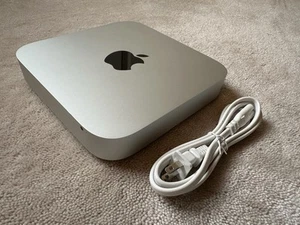 Mac Mini (Ende 2012) 2,6 GHz Intel i7 - 16 GB RAM - Dual 1 TB SSD und 2 TB HDD schnell - Bild 1 von 12