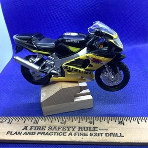 1/18 Maisto Suzuki R600 GSX-R600 Gixer GSXR Diecast Modell Fahrrad Modell Replica - Bild 1 von 5