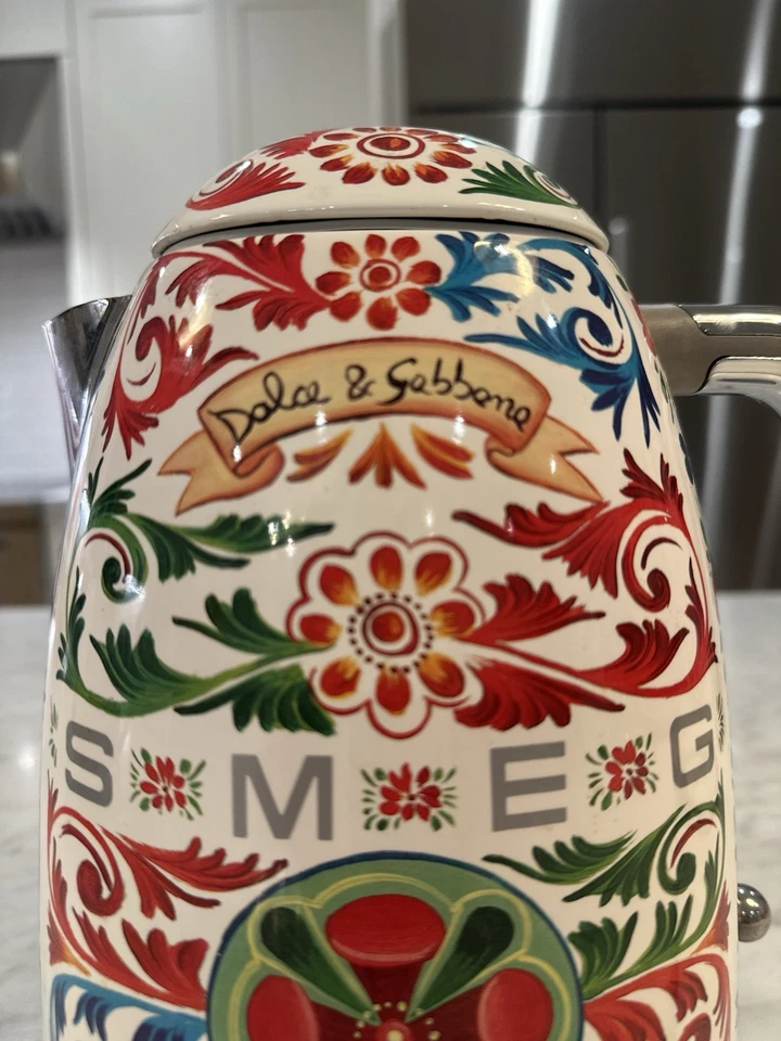 DOLCE&GABBANA × SMEG Electric Kettle Vivid Color Ultra Rare Limited Edition 1.7L - Image 1 of 4