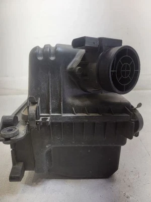 Hyundai Elantra 2007-2010 sedán 2,0 L purificador de aire emisiones de California Foto 1 de 4