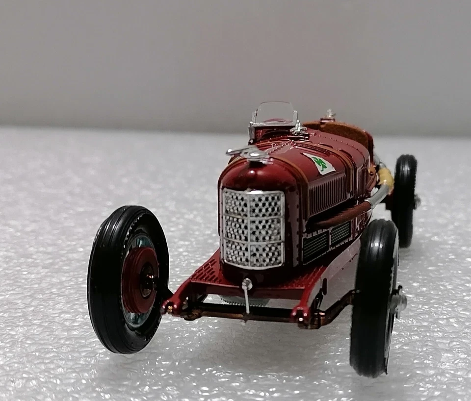 ALFA ROMEO P2 W. Champion  - Vintage 1:25 Scale , Mebetoys ,  Made in Italy 1975 - Image 1 of 4