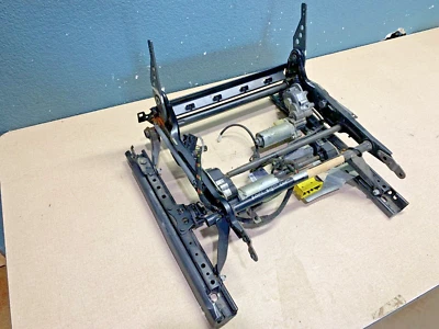 Land Range Rover 2006 asiento delantero derecho marco de pista con motores probados Foto 1 de 4