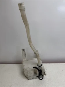 MAN TGE VW CRAFTER WASHER BOTTLE TANK RESERVOIR WITH PUMP 2N0955449 2018 - Picture 1 of 16