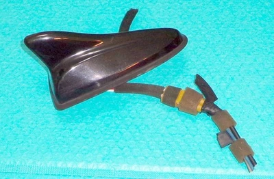 ANTENA EXTERNA BARBATANA DE TUBARÃO HYUNDAI SONATA TETO 2015-2019 - Preta - OEM - Imagem 1 de 4