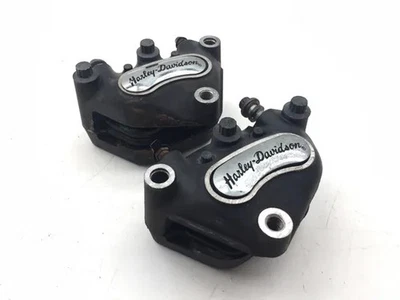 Juego de pastillas de freno delanteras izquierda derecha Harley Road King Classic 3336 2005 Foto 1 de 4