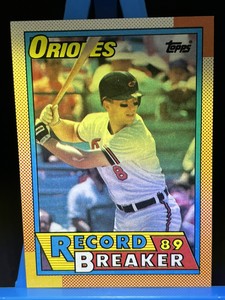 1990 Topps #8 - Cal Ripken Jr, "Record Breaker" NM+  HOF