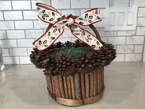 Vintage Basket, Unique Holiday Pinecone Basket From Bath & Body Works, Rare Find