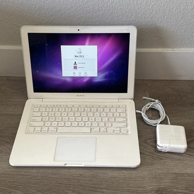 Apple MacBook Unibody A1342 13.3" 2GB RAM 125GB HDD Intel 2.26GHz Works Read - Image 1 of 4