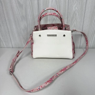 Bolso Cartera Betsey Johnson KIKI XOKIKI Imitación Patente BLANCO ROTO FLORAL NUEVO CON ETIQUETAS **LEER** Foto 1 de 4